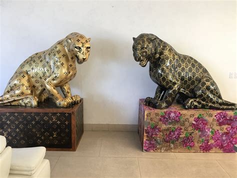 louis vuitton jaguar statue for sale|Louis Vuitton Statue .